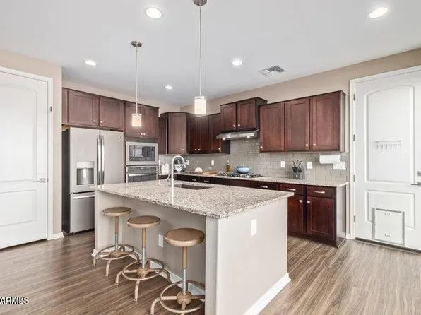 3933 E Perkinsville St, Gilbert, AZ 85295