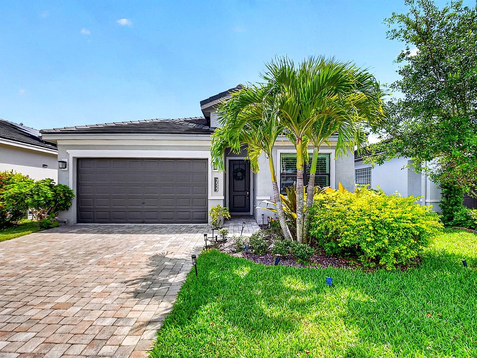 1st image of 7527 Moonrise Drive