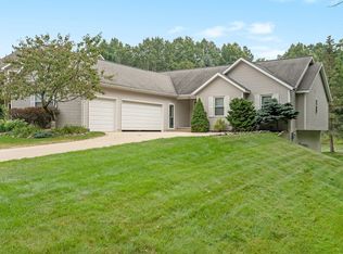 250 Collindale Ave SW, Grand Rapids, MI 49534