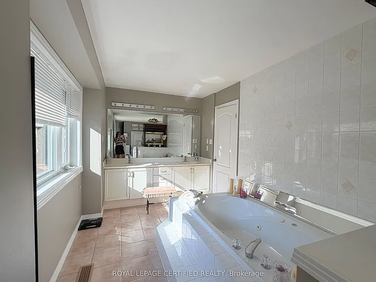 43 Boulding Ave — Photo 26