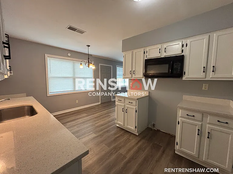 5999 Lofty Oak Rd — Photo 15