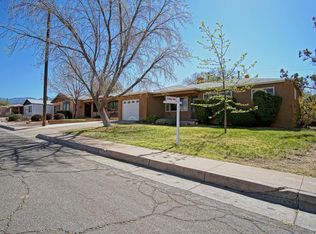 2004 June St NE, Albuquerque, NM 87112
