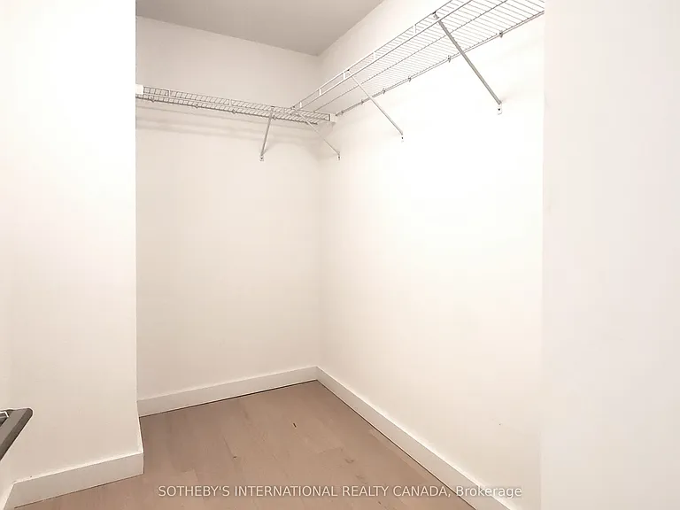 81 Wellesley St E #305 — Photo 12