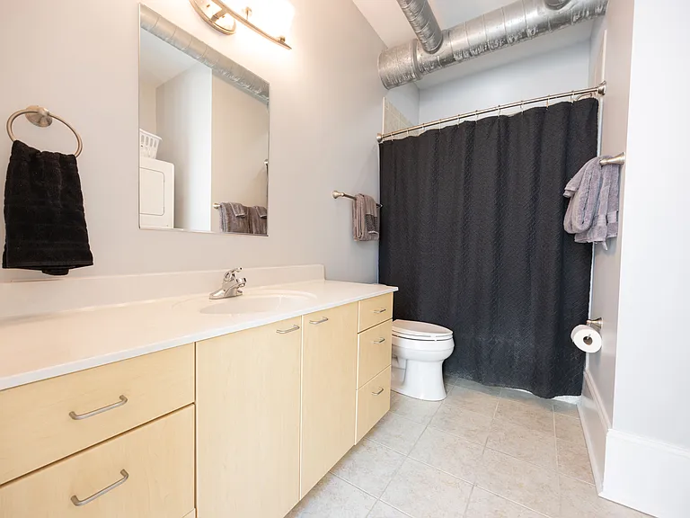275 S Limestone St #240 — Photo 20