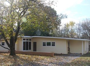 6606 Carroll Highlands Rd, Sykesville, MD 21784