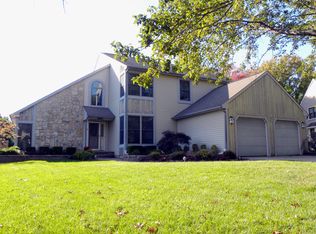 249 Amberfield Dr, Mount Laurel, NJ 08054