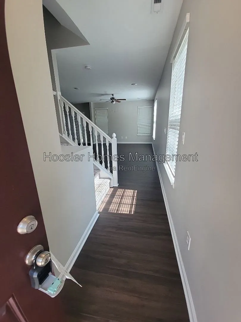 2 bed, 2.0 bath, $1,700 — Photo 2