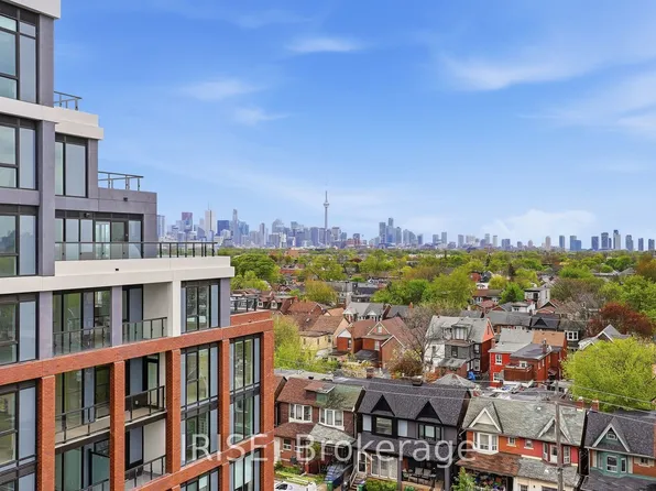 858 Dupont St, Toronto, ON