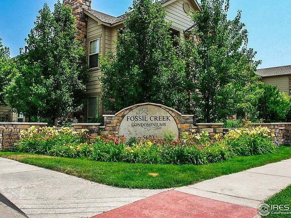 Entrance to complex