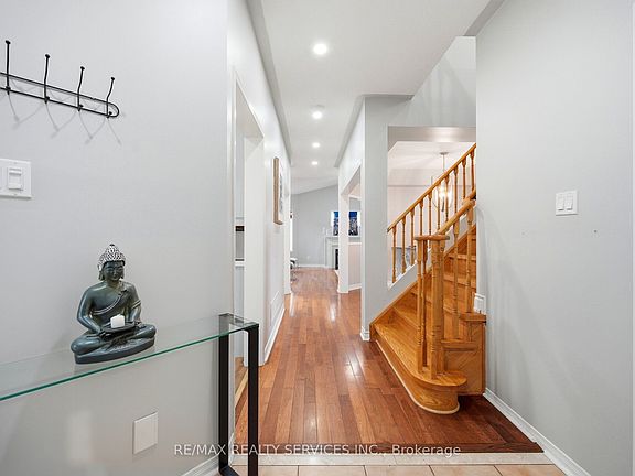 4th image of 104 Sundridge St