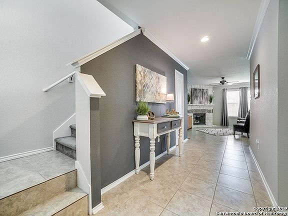 4th image of 8947 Victoria Lk