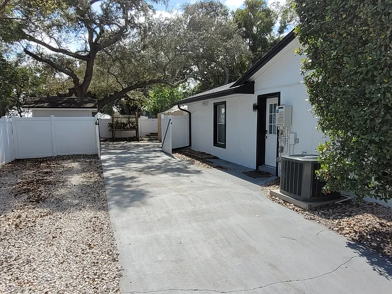 Side Driveway