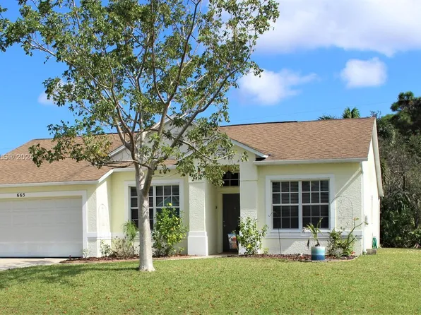 665 NE Horizon Ln, Port Saint Lucie, FL 34983