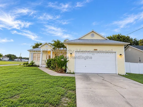 304 Harry Ave N, Lehigh Acres, FL 33971