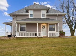 23073 Riegler Rd, Sherrill, IA 52073