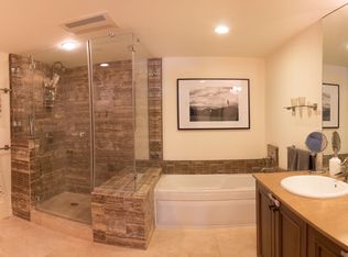 1420 Bundy Dr APT 405, Los Angeles, CA 90025
