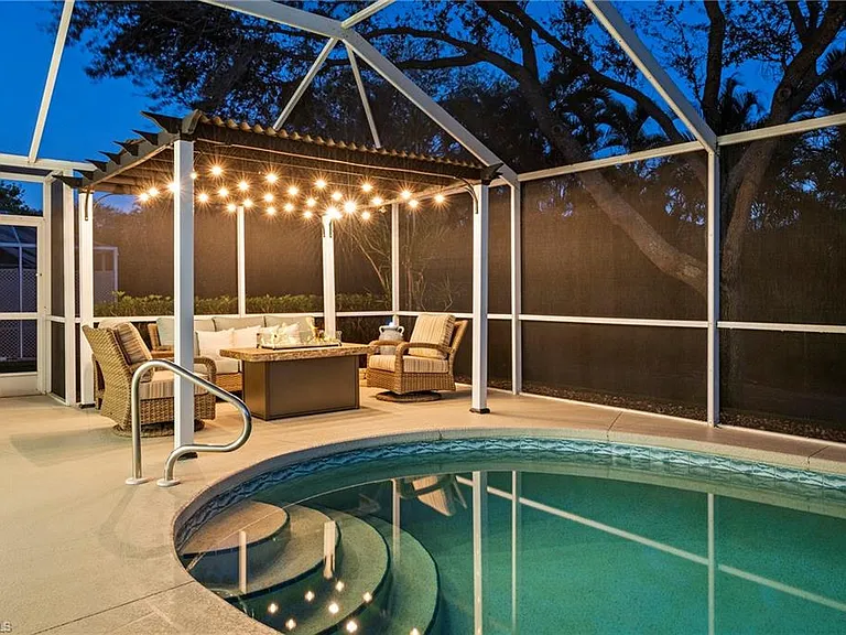 1507 Vintage Ln — Photo 15
