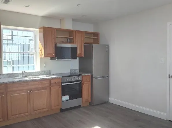 4230 6th St SE, Washington, DC