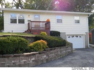 314 Locust St, Edwardsville, IL 62025