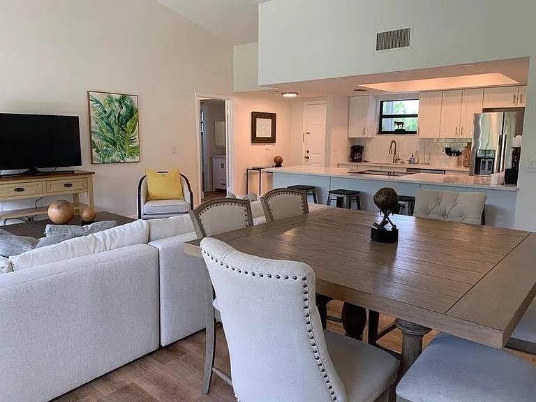 11863 Wimbledon Cir #509 — Photo 9