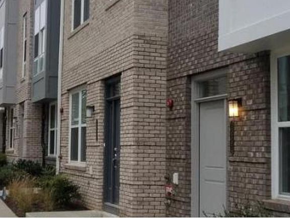 2nd image of 13390 Sherwood Park Ln