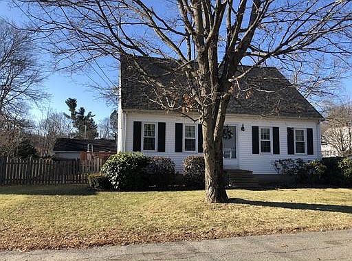 1st image of 1 Hillcrest Dr