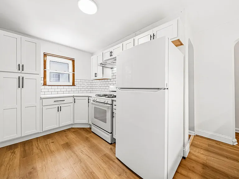 1307 Summit Dr — Photo 4