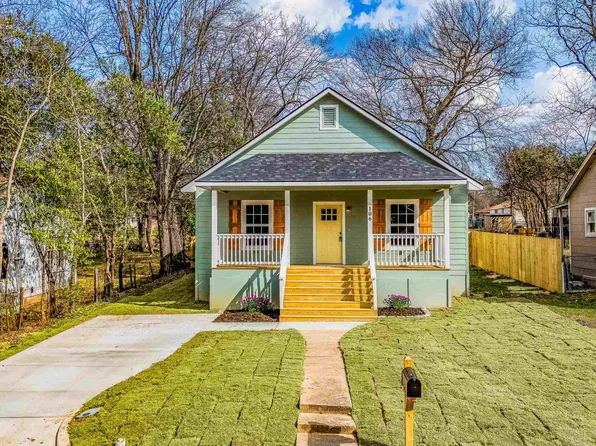 106 N Paul St, Gladewater, TX 75647