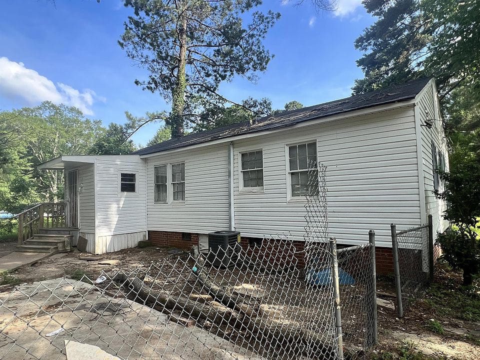 2nd image of 508 Launcelot Rd