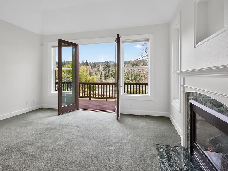 1645 SE Oak Shore Ln #1 — Photo 29