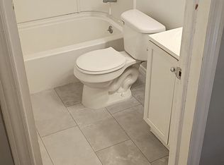(Undisclosed Address), Fords, NJ 08863
