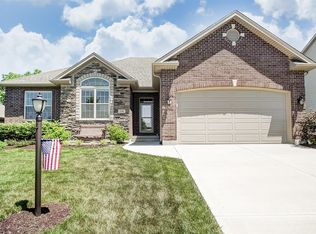310 Stanton Dr, Springboro, OH 45066