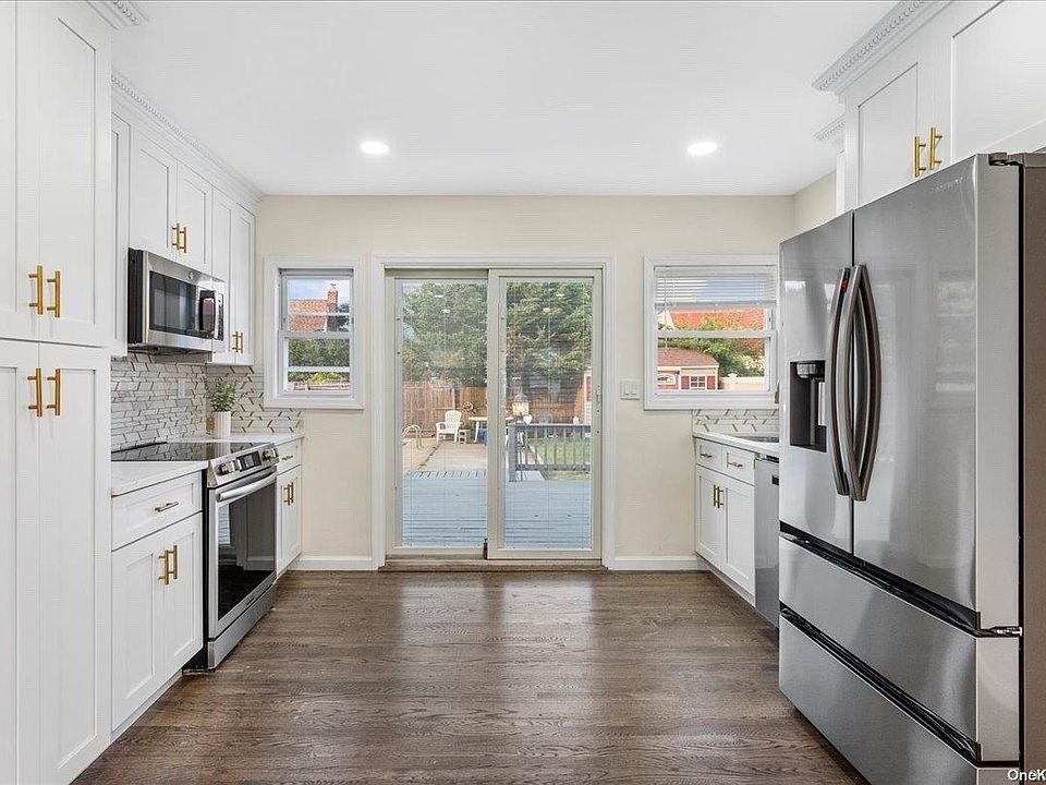 1st image of 1026 Merillon Avenue