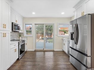 1026 Merillon Ave, Westbury, NY 11590