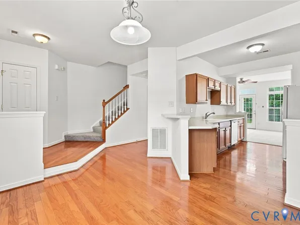 6705 N Grand Brook Cir, Richmond, VA 23225