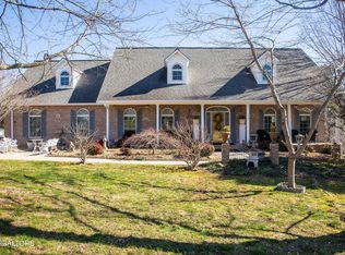 352 Rutherford Dr, New Tazewell, TN 37825