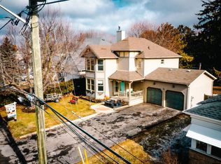 10 Ontario St, Halton Hills, ON L7G3K6