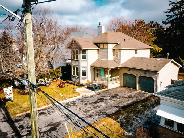 10 Ontario St, Halton Hills, ON L7G 3K6