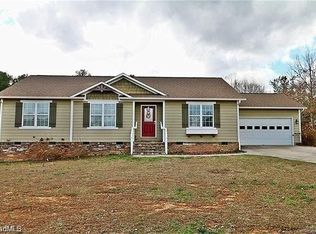 1051 Archer Farm Dr, Salisbury, NC 28144