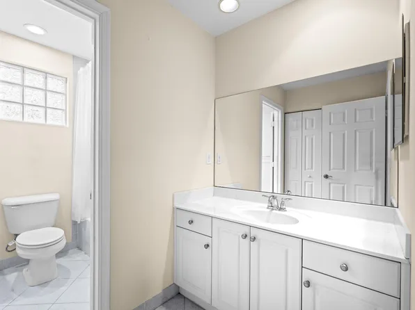 9226 Dupont Place, Wellington, FL 33414
