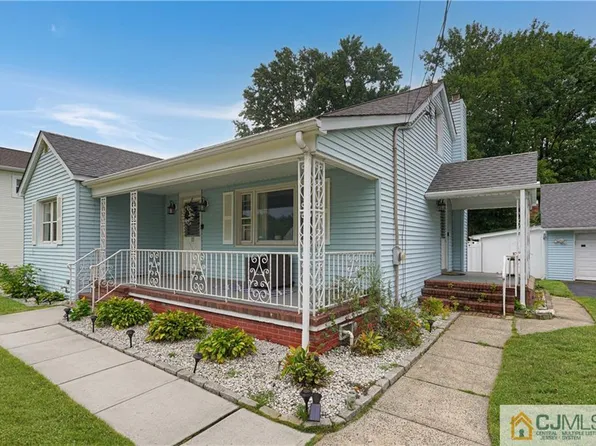 11 Northern St, South River, NJ 08882