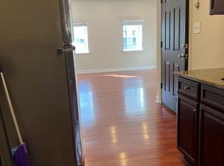 989 N Marshall St #2, Philadelphia, PA 19123