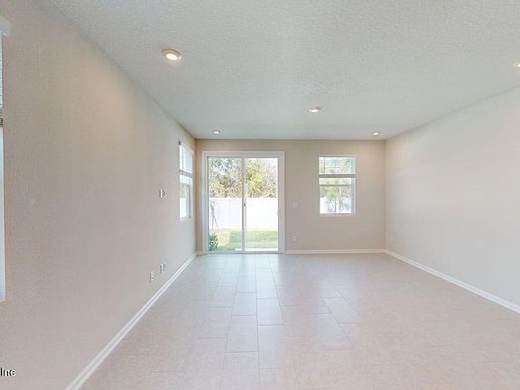 5th image of 1027 EGRET BRANCH Way