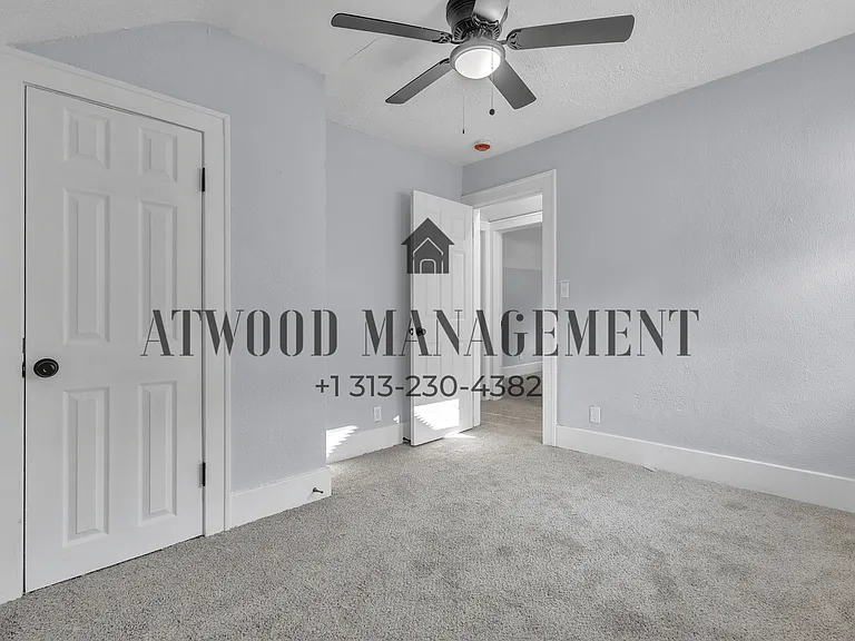 21345 Bennett St — Photo 11
