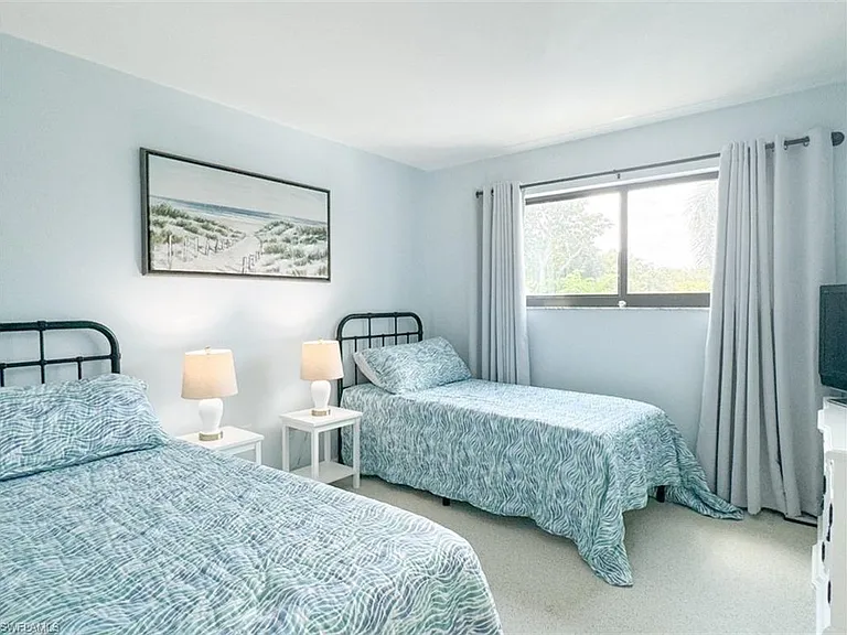788 Park Shore Dr #D27 — Photo 29