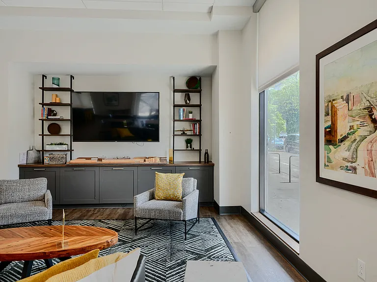 Walbrook Mill Apartments — Photo 21