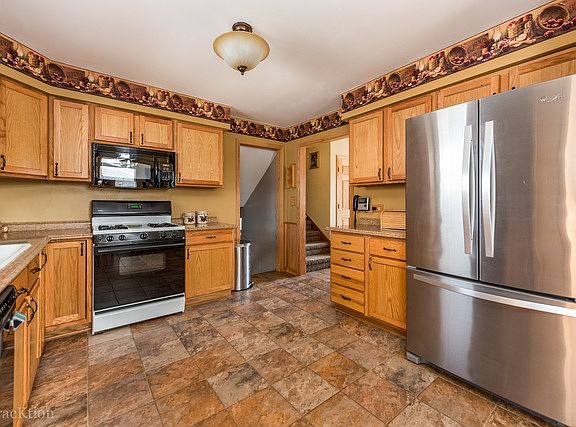 4th image of 25028 S Foxford Dr