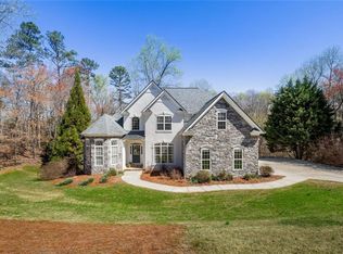 5804 Stratford Dr, Gainesville, GA 30506