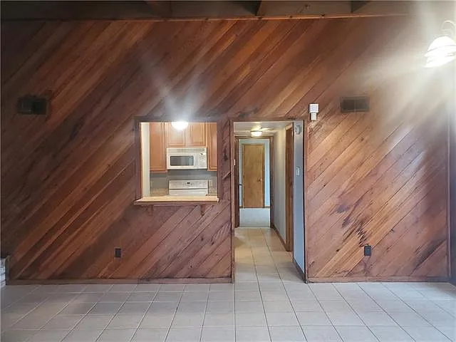 8002 Trapier Ave #A — Photo 5