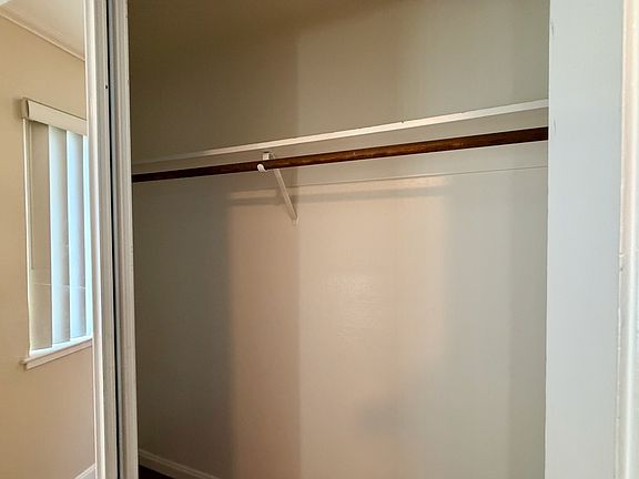 5th image of 715 Pettis Ave APT 1